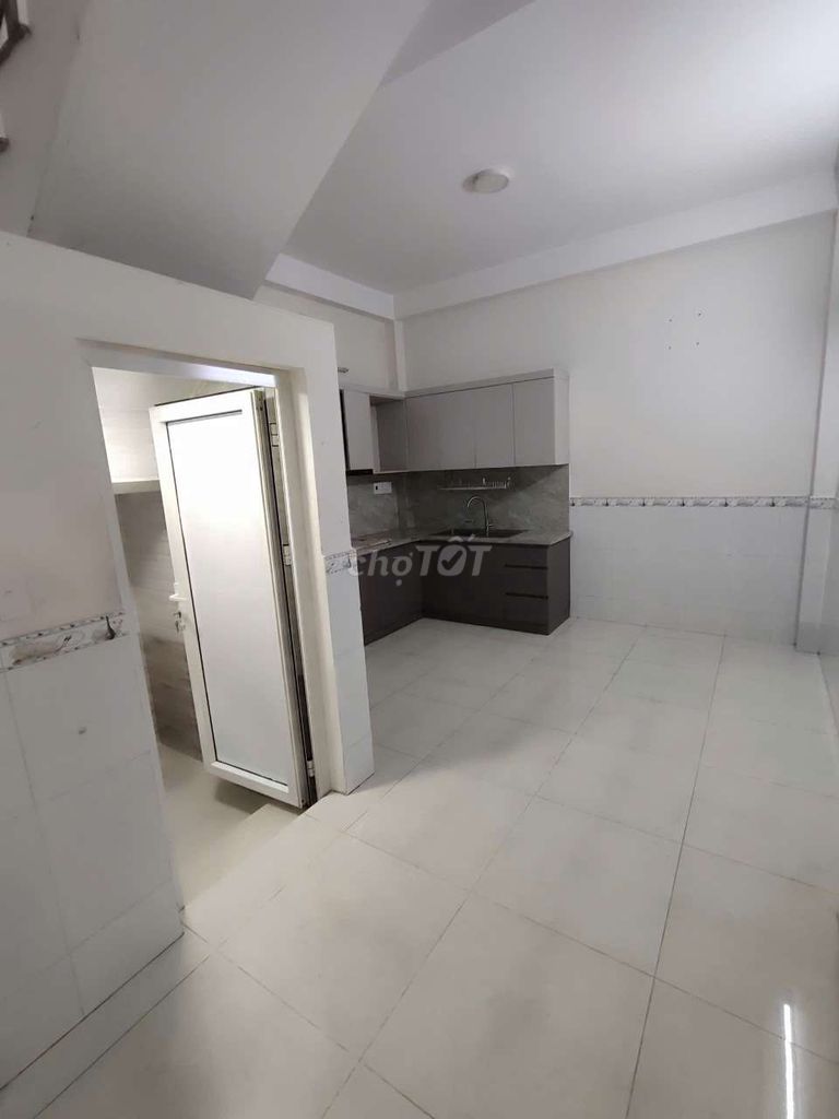 Дом в аренду 4х10, 1 этаж, 2 лофта, 3 спальни