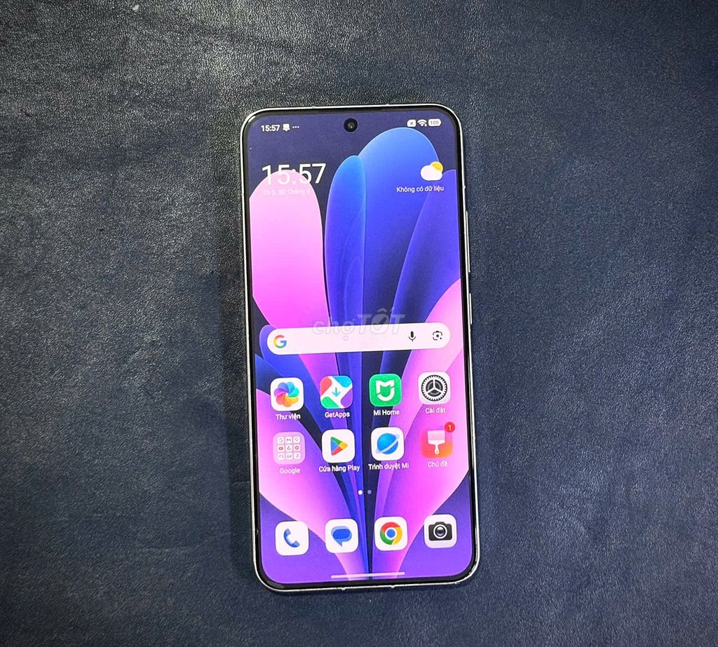 Xiaomi 13 5G rom QT 12/256 trắng như tin đăng gl. Mua bán Điện thoại tại Quận 3 Tp Hồ Chí Minh được đăng bởi T83 hình 1