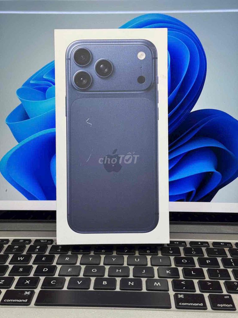 iPhone 17 Pro Max 256GB Xanh Mới. Mua bán Điện thoại tại Quận 4 Tp Hồ Chí Minh được đăng bởi hang hình 1