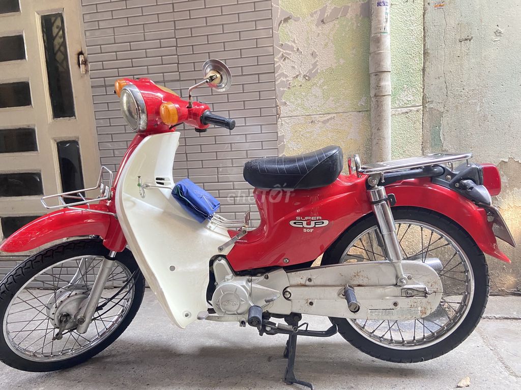 Xe máy Cub Bosscity 50cc Đỏ Trắng. Mua bán Xe máy tại Quận Bình Thạnh Tp Hồ Chí Minh được đăng bởi Phan Thị Hươnh hình 1