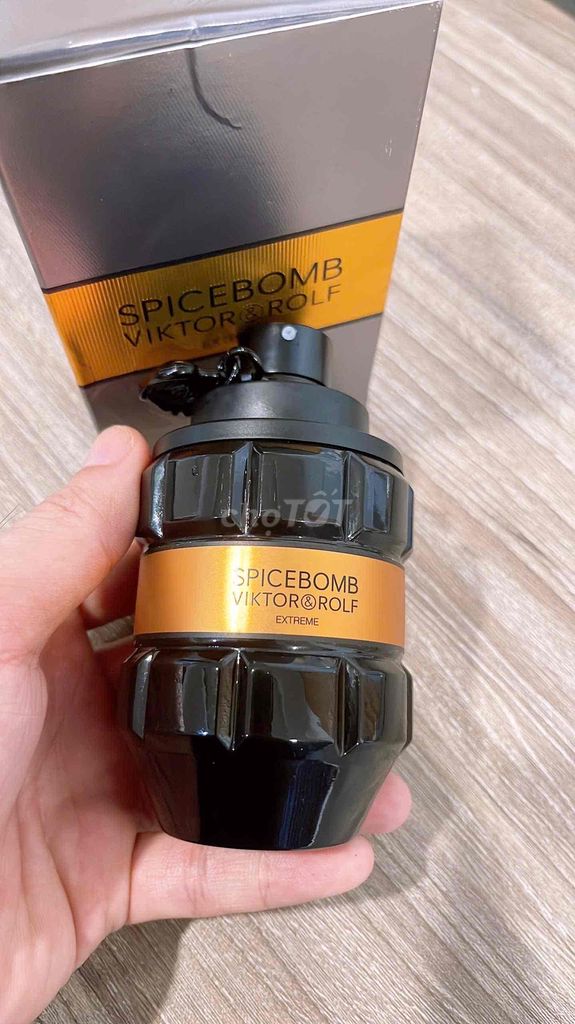 Nước hoa chính hãng Spicebomb còn 88/90ml