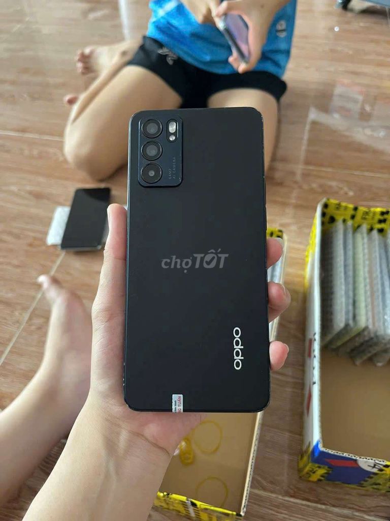 oppo reno6 5g, ram8, 128g, sạc nhanh, mvt. Mua bán Điện thoại tại Thành phố Thủ Dầu Một Bình Dương được đăng bởi Phước Mobile hình 1