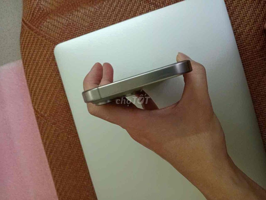 iPhone 16 Pro Max Xám Màn đốm mực. Mua bán Điện thoại tại Huyện Tiên Du Bắc Ninh được đăng bởi Đào Văn Minh Trọng hình 1