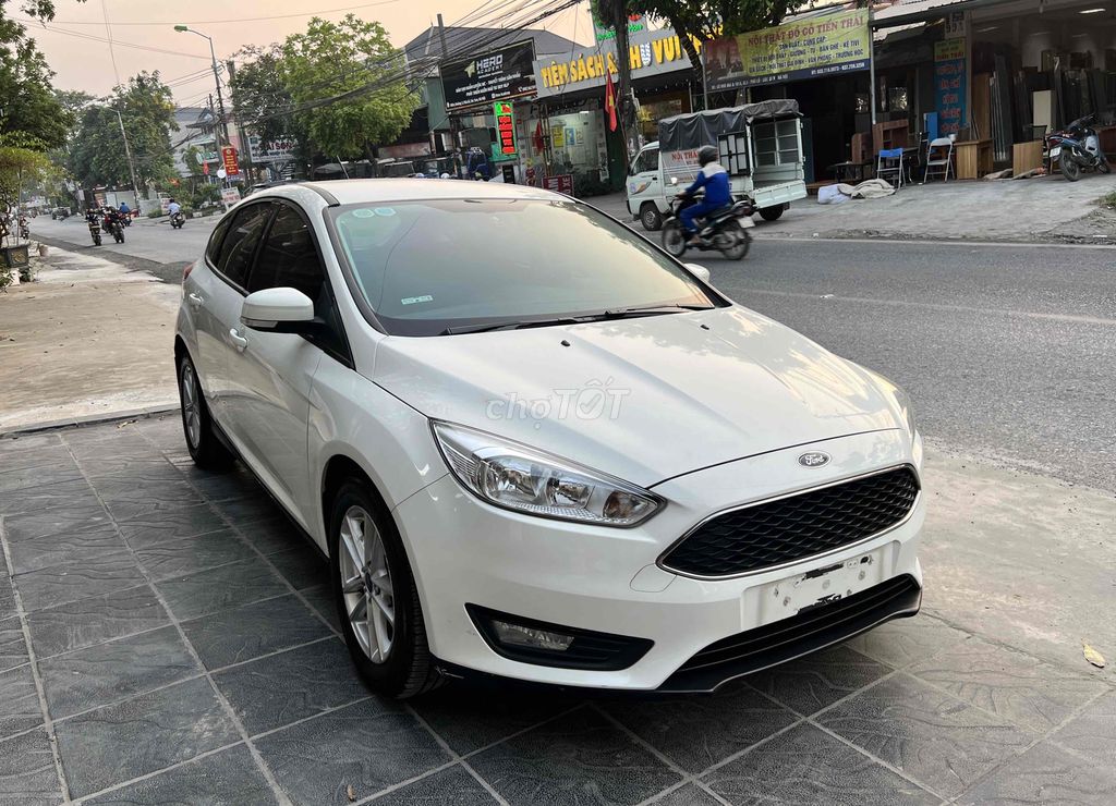 Ford Focus 2019 1.5L EcoBoost Trend (hatchback) -