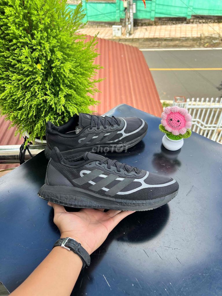 Size 42-43 Giày Adidas Supernova  miễn ship. Mua bán Giày dép tại Quận Hai Bà Trưng Hà Nội được đăng bởi Giày Si chính hãng nhập Thái trực tiếp  hình 3
