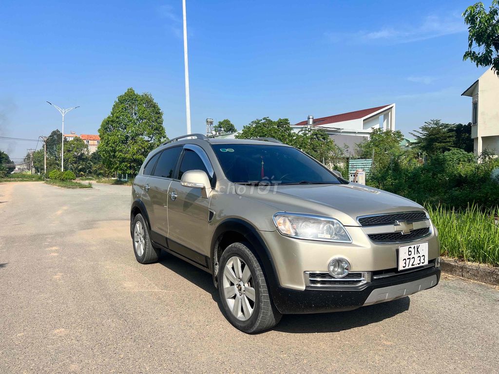 Chevrolet Captiva 2011 Maxx LTZ Máy Dầu 2.0 AT. Mua bán Ô tô tại Thành phố Dĩ An Bình Dương được đăng bởi Hiếu Auto Nghĩa Phát hình 1