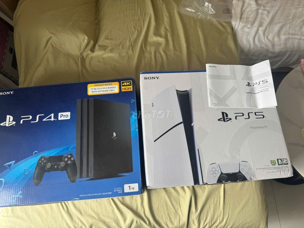 PS5 Slim Standard Full Box + PS4 Pro Full Box