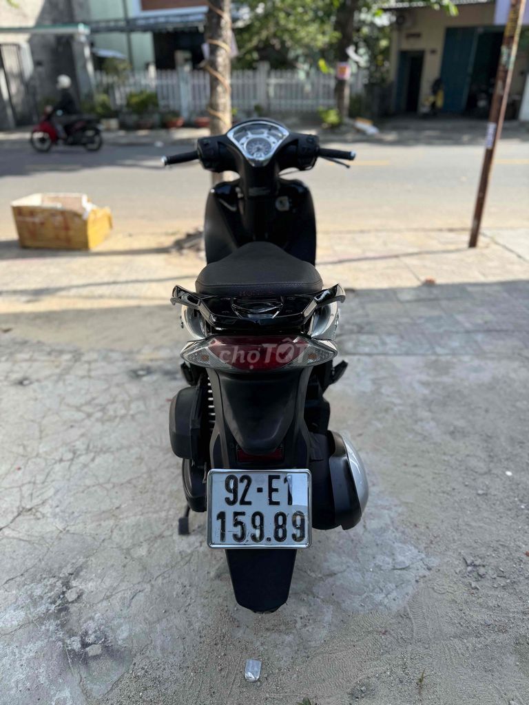 Honda SH Mode 2014 màu bạc Pos Góp trả trước 6tr5. Mua bán Xe máy tại Quận Liên Chiểu Đà Nẵng được đăng bởi Hòa Xe Máy Cũ hình 6