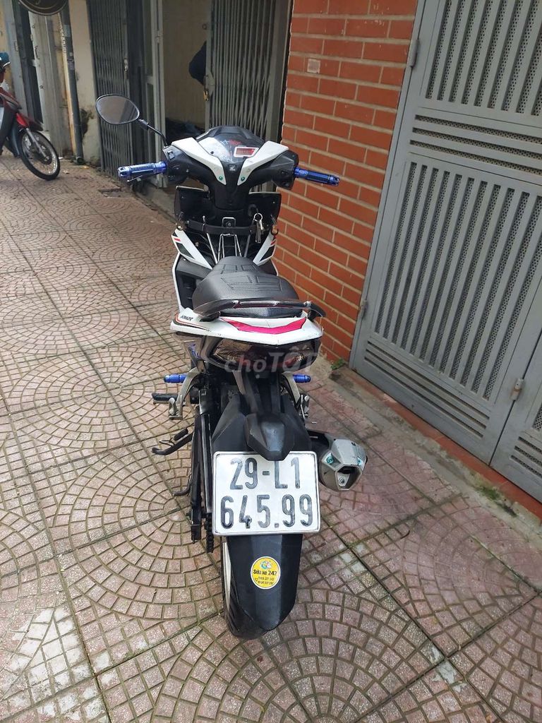 Winner v1 đời đầu máy thái. Mua bán Xe máy tại Quận Đống Đa Hà Nội được đăng bởi Dương quân hình 2