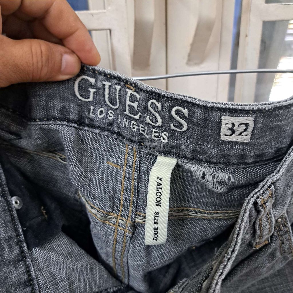 Cần bán quần Guess chính hãng Mỹ size 32.Bao test.