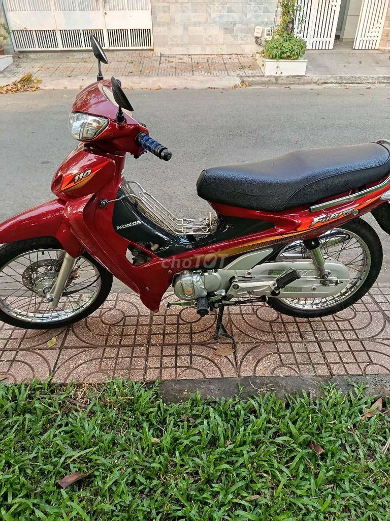 Future 2001. Mua bán Xe máy tại Quận 7 Tp Hồ Chí Minh được đăng bởi Minh hoàng  hình 6