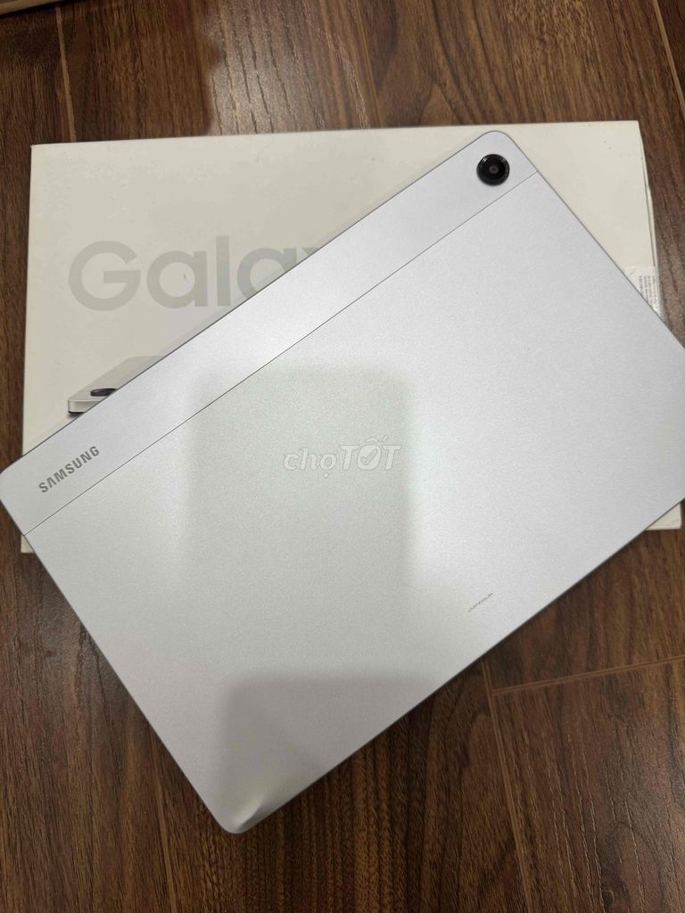 Samsung Tab A9+ 64GB Bạc Đã sử dụng. Mua bán Máy tính bảng tại Quận Ba Đình Hà Nội được đăng bởi Đặng V.Anh hình 1