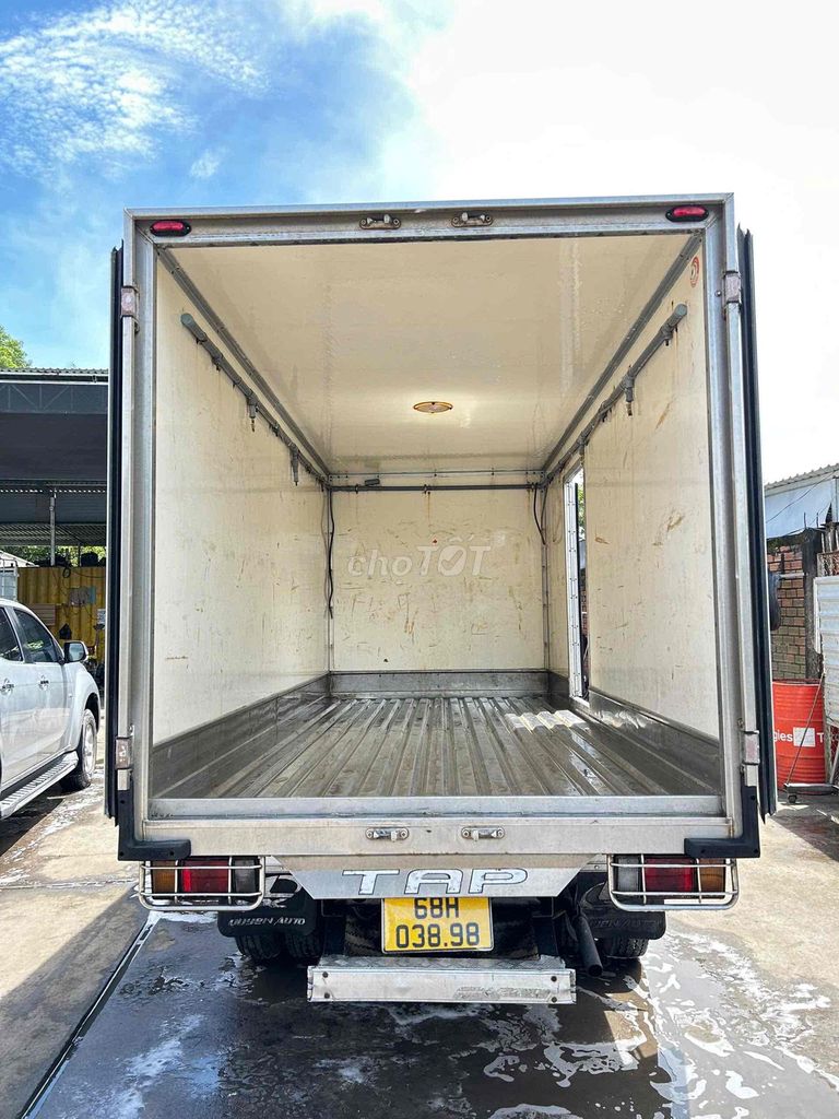 ISUZU QKR270 thùng Quyền ( Kín )  Tải 2 tấn thùng. Mua bán Xe tải, xe ben tại Quận Bình Thuỷ Cần Thơ được đăng bởi Phạm Nguyễn Băng Nhi hình 6