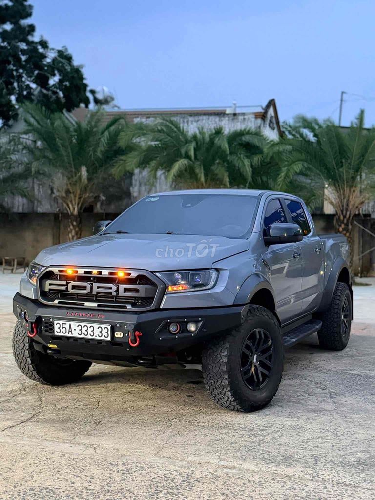 Многофункциональная игрушка Ford Raptor 2019, серый, 11 карат, супертигр