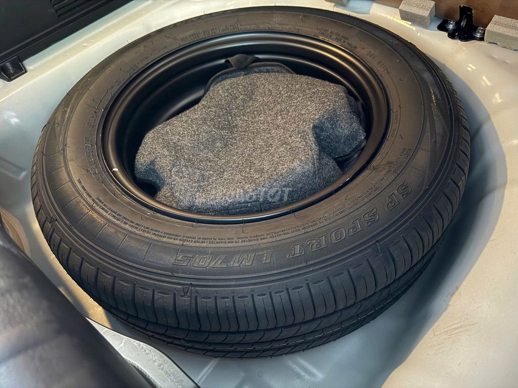 Kia Sonet 2024 1.5 Premium	 - 20000 km. Mua bán Ô tô tại Quận Long Biên Hà Nội được đăng bởi Phạm Thị Hương hình 7