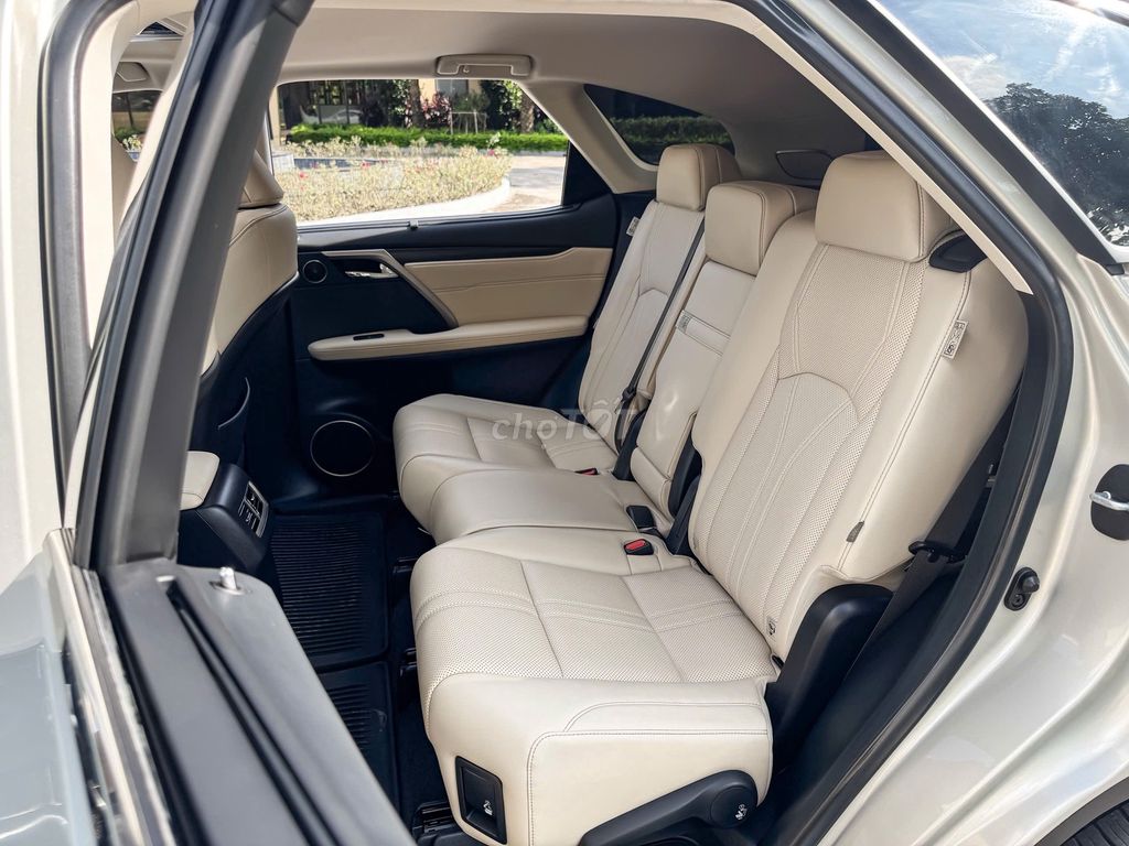 Lexus RX 2021 RX350L - 6v km. Mua bán Ô tô tại Quận Long Biên Hà Nội được đăng bởi Đỗ Nhật Tiến  hình 11