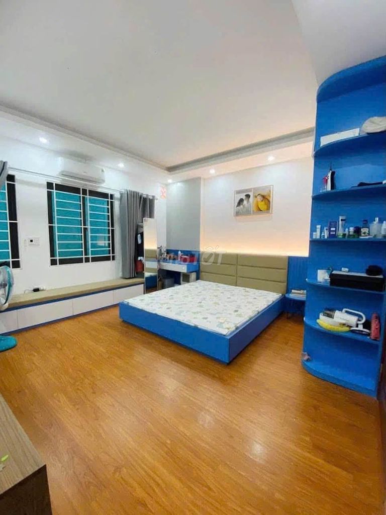 Дом в переулке Xuan Dinh, Тылием, 32м² х 5 этажей