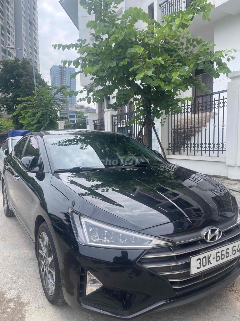 Hyundai Elantra 2021 2.0 AT - 19000 km. Mua bán Ô tô tại Quận Cầu Giấy Hà Nội được đăng bởi Hoàng hình 1