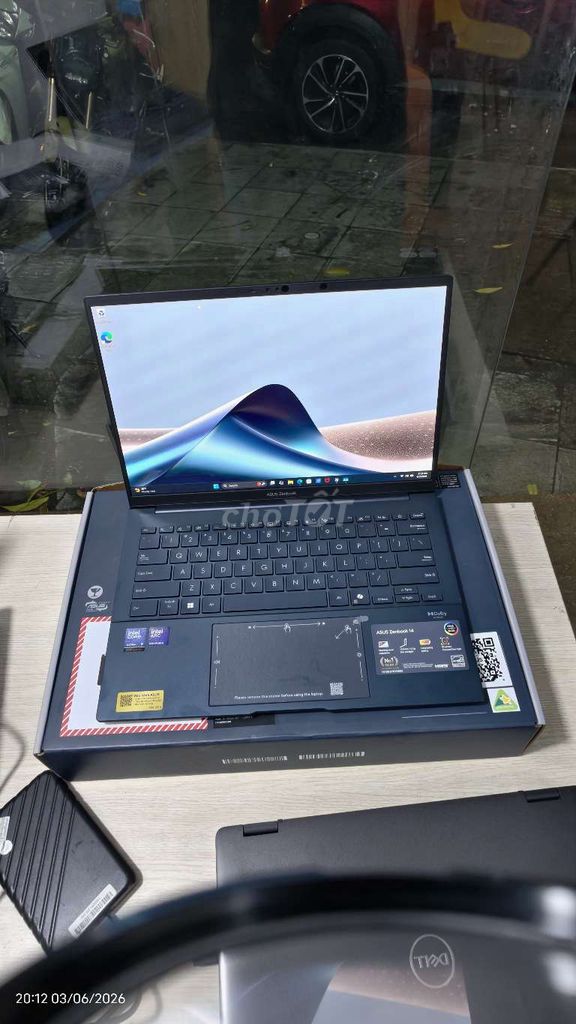 Asus Zenbook Core Ultra 9 285H Ngon. Mua bán Laptop tại Quận Hai Bà Trưng Hà Nội được đăng bởi Cao Nguyen Van hình 1
