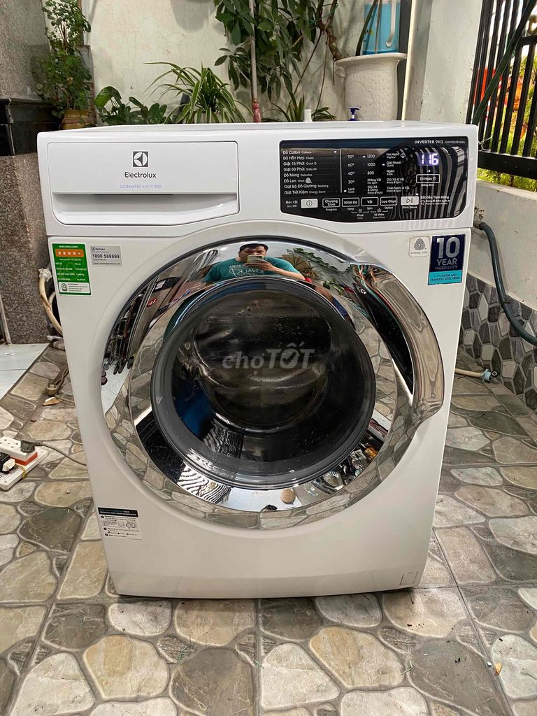 Máy giặt Electrolux 9 Kg Mới 98%. Mua bán Máy giặt tại Quận Ninh Kiều Cần Thơ được đăng bởi Nguyễn Hưng hình 1