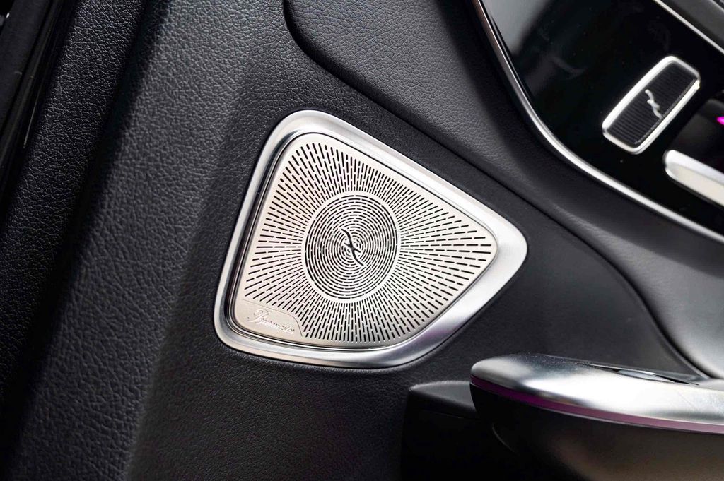 C200 Avg Plus V1  model 2023  - Odo 3000km. Mua bán Ô tô tại Quận 10 Tp Hồ Chí Minh được đăng bởi Thái LA Auto hình 4