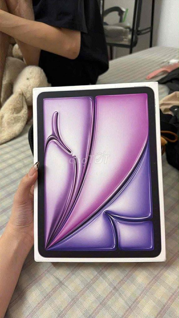 Apple iPad Air M3 256GB Mới bản wifi. Mua bán Máy tính bảng tại Quận Bắc Từ Liêm Hà Nội được đăng bởi Kiều Trang hình 1