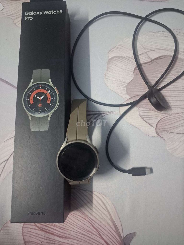 Samsung Galaxy Watch 5 Pro Xám. Mua bán Thiết bị đeo thông minh tại Huyện Vĩnh Cửu Đồng Nai được đăng bởi duy khanh hình 1