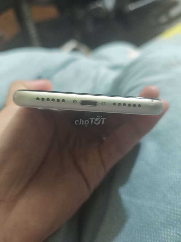 Apple iPhone 11 64GB Trắng VN/A. Mua bán Điện thoại tại Quận Lê Chân Hải Phòng được đăng bởi Vũ Trọng Văn hình 1