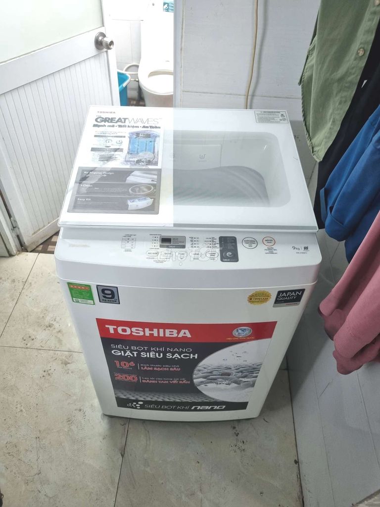 Thanh lý máy giặt Toshiba 9 kg chạy tốt có ship