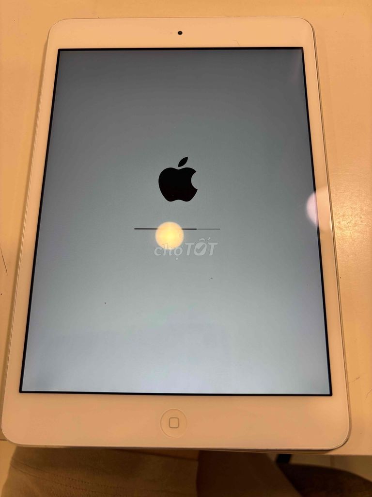 Apple iPad mini 2, 32GB, Đã sử dụng, Còn rất tốt. Mua bán Máy tính bảng tại Quận 7 Tp Hồ Chí Minh được đăng bởi Nguyen Phuong Van hình 1