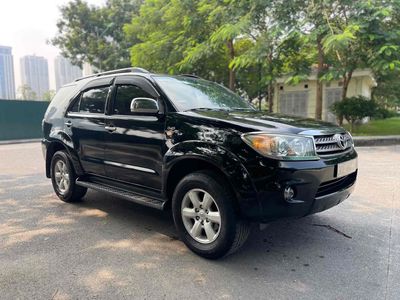 Toyota Fortuner 2010 - 15000 km. Mua bán Ô tô tại Quận Hà Đông Hà Nội được đăng bởi Anh Nhuận 