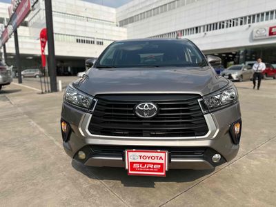 Toyota Innova 2022 số sàn 7 chỗ sát giá chốt nhanh