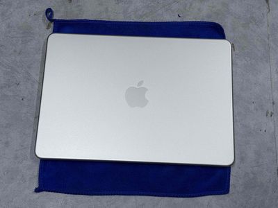 Apple Macbook Neo 2026 8GB/256GB Bạc Like new