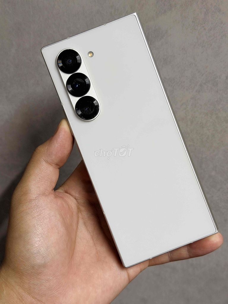 Samsung Z Fold 6 256GB Bạc 2 sim. Mua bán Điện thoại tại Quận Bình Thạnh Tp Hồ Chí Minh được đăng bởi Tuấn 5G Giá Sỉ Sam hình 1