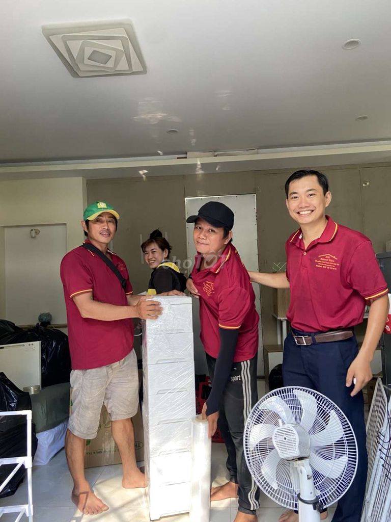 Chuyển Nhà Robert Biện UY TÍN CHUYÊN NGHIỆP. Dịch vụ chuyển nhà tại Quận Tân Phú Tp Hồ Chí Minh được đăng bởi Chuyển Nhà Trọn Gói  Robert Biện hình 1