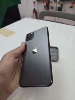 Thanh lý bé  iPhone 11 Pro Max 256GB Đen KH/A