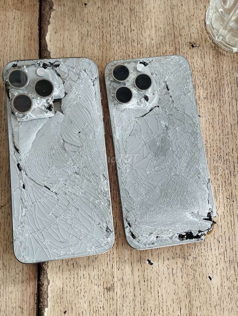 Apple iPhone 15 Pro Max Xám Hỏng. Mua bán Điện thoại tại Thành phố Thủ Đức Tp Hồ Chí Minh được đăng bởi dao canh hình 1