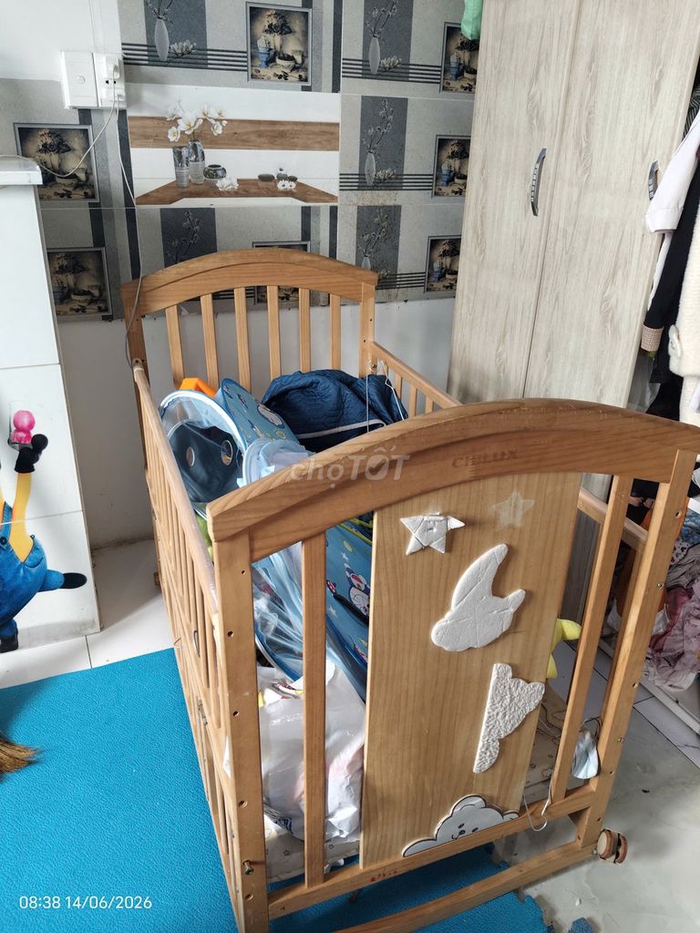 Cũi em bé Gỗ Nâu gỗ Nam nữ. Mua bán Mẹ và bé tại Huyện Đức Hòa Long An được đăng bởi KHÁNH hình 1