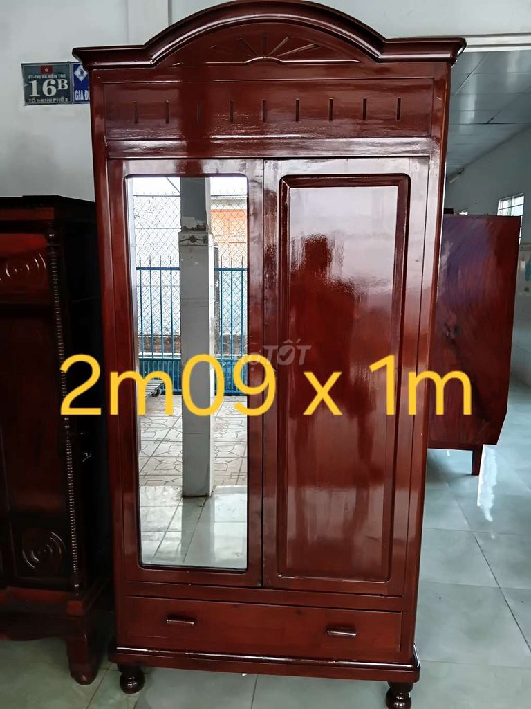 Tủ quần áo gỗ Nâu đỏ 2m09x1m. Mua bán Tủ, kệ gia đình tại Thành phố Bến Tre Bến Tre được đăng bởi Hung hình 1