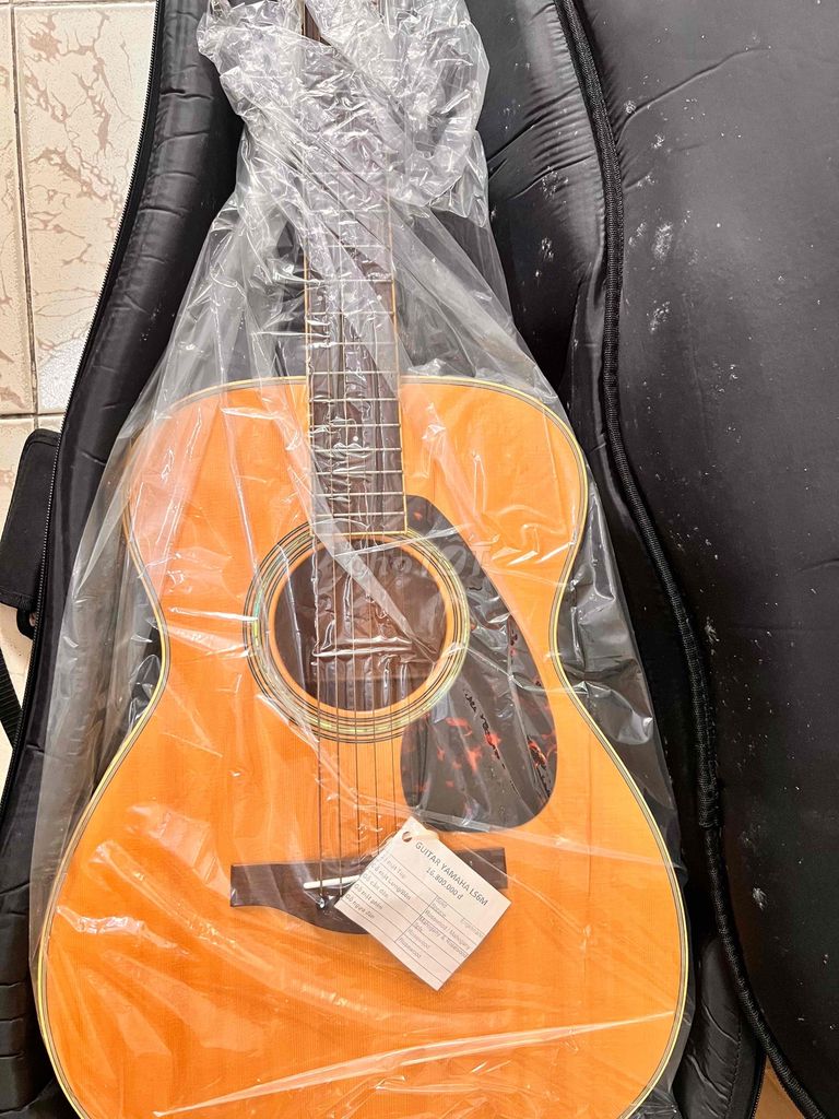 Yamaha Guitar Acoustic LS16M hàng trưng bày