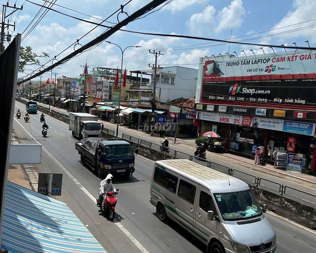 CHO THUÊ NHÀ MẶT TIỀN NGAY NGÃ 4 CAI LẬY. Cho thuê nhà ở tại Thị xã Cai Lậy Tiền Giang được đăng bởi Dương Huy hình 3