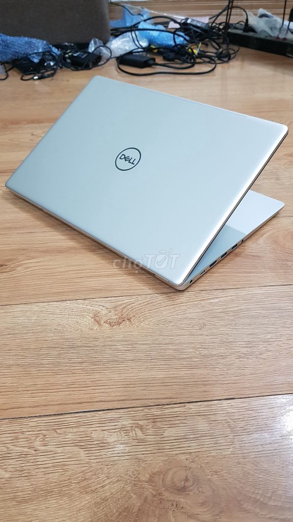 Dell Inspiron 7570 i7-8550U-Nvidia  940MX 4G-15.6". Mua bán Laptop tại Quận Hoàng Mai Hà Nội được đăng bởi Trần Quang Quỳnh hình 3