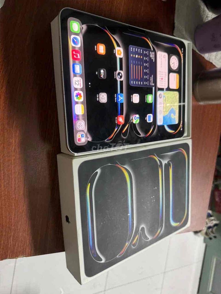 iPad Pro M4-11 WiFi 5G (silver) Máy đẹp pin100 vn. Mua bán Máy tính bảng tại Quận Bình Thạnh Tp Hồ Chí Minh được đăng bởi TH Pro  hình 1
