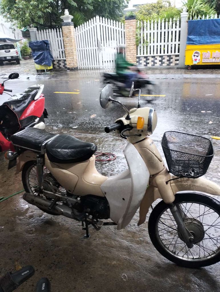 CẦN Thanh Lý CÚP 50. Mua bán Xe máy tại Quận Liên Chiểu Đà Nẵng được đăng bởi Tiến Dũng hình 2