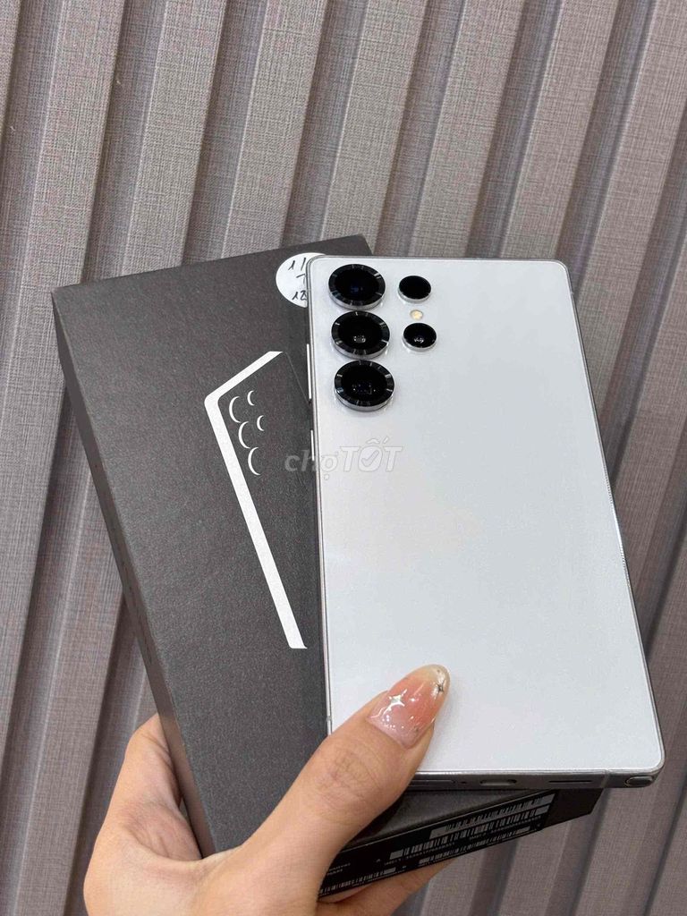Samsung S25 Ultra 5G 12/256GB Trắng VN VN 1/2027. Mua bán Điện thoại tại Quận Ninh Kiều Cần Thơ được đăng bởi Quý Mobile Cần thơ hình 1