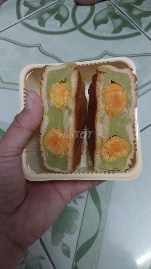 Bánh trung thu Tân Dân Lợi 2 trứng bánh 200gr. Mua bán Đồ ăn, thực phẩm và các loại khác tại Quận 6 Tp Hồ Chí Minh được đăng bởi Thu Hương hình 1