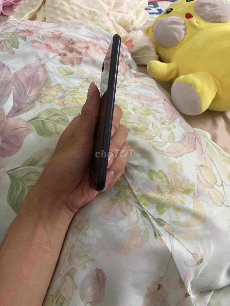 Apple iPhone SE 2 Đen. Mua bán Điện thoại tại Thành phố Buôn Ma Thuột Đắk Lắk được đăng bởi Đặng Cường hình 1