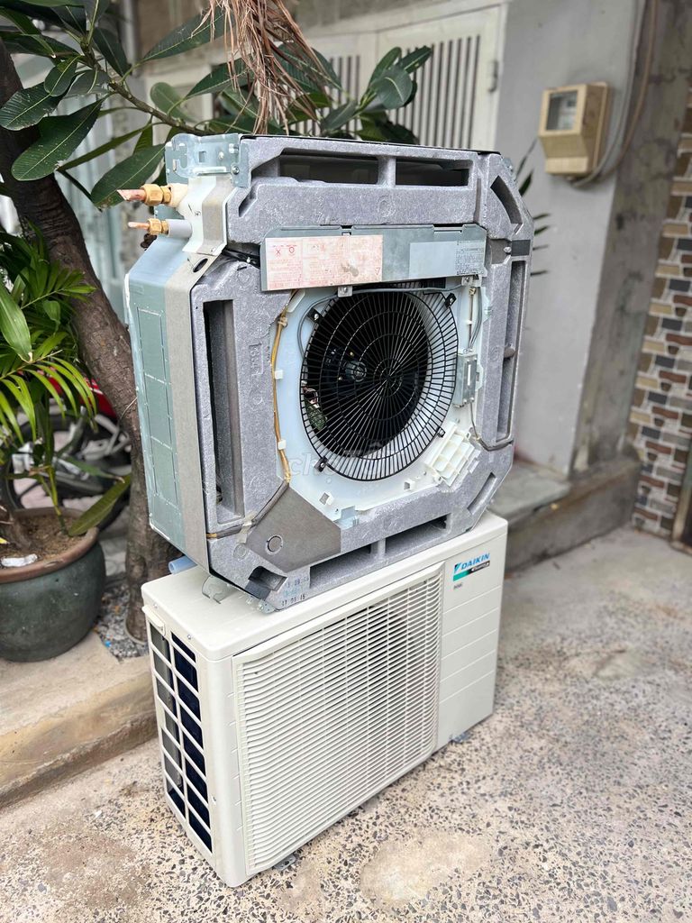 Daikin âm trần 2.5hp- inverter 60Fc mới 98%