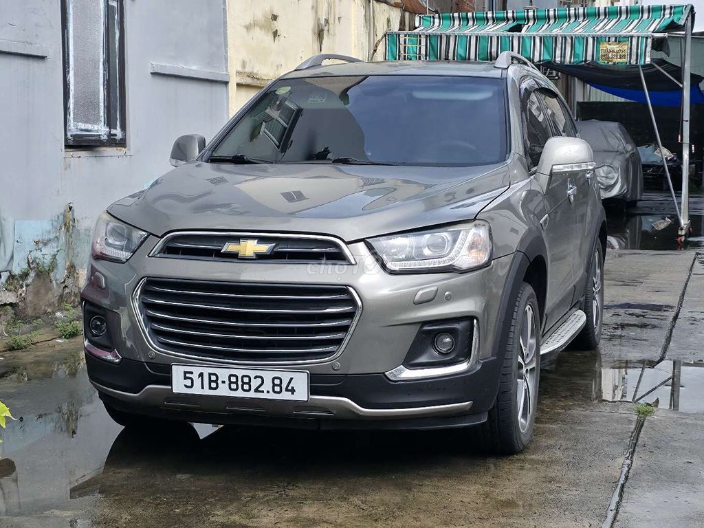 Chevrolet Captiva 2016 серый 142000 км