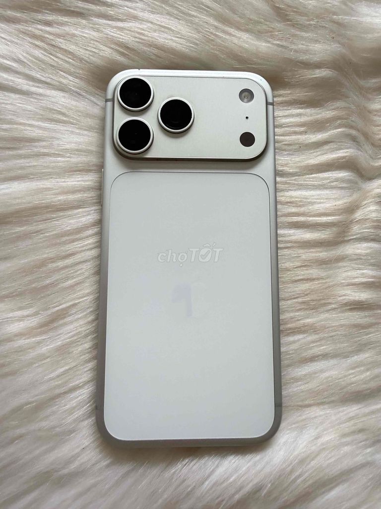 Apple iPhone 17 Pro Max 256GB Bạc. Mua bán Điện thoại tại Huyện Nhơn Trạch Đồng Nai được đăng bởi Lê cường mobile hình 1